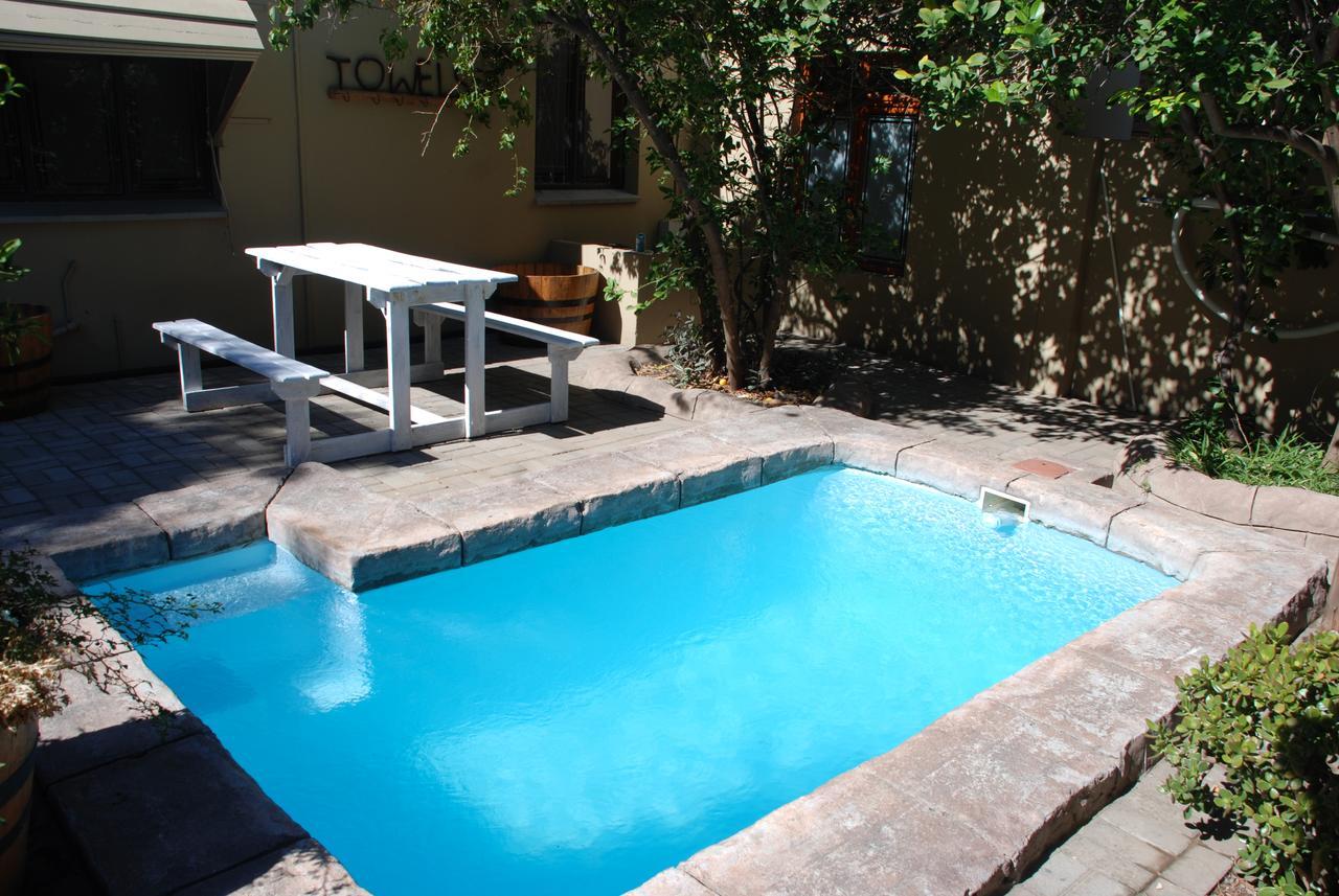 86 On Langenhoven Bed & Breakfast Oudtshoorn Zewnętrze zdjęcie